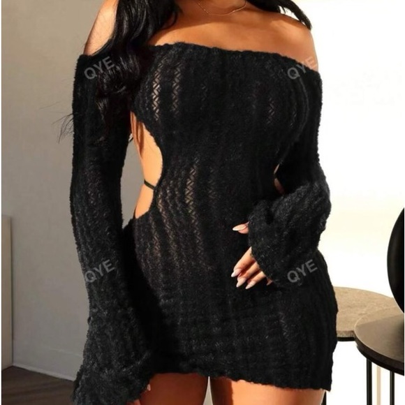 Ladies Hollow out Dress - Picture 1 of 1